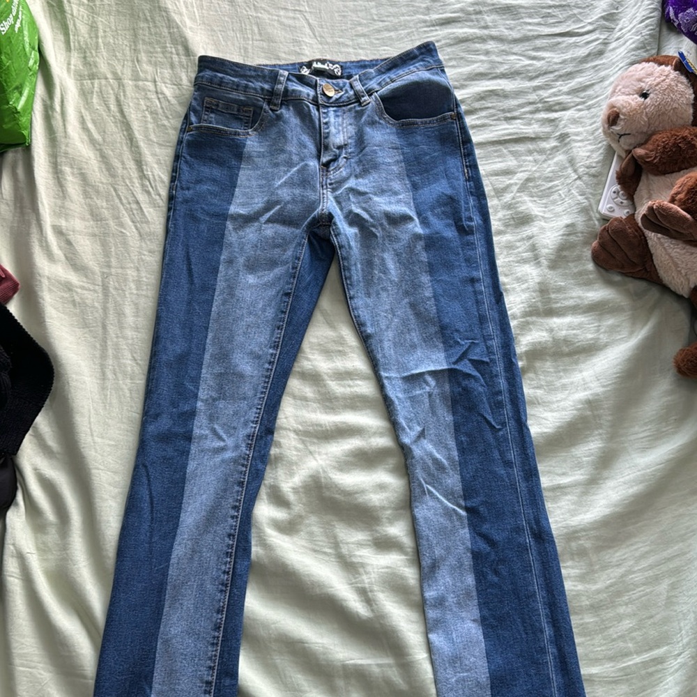 Light and dark blue skinny jeans